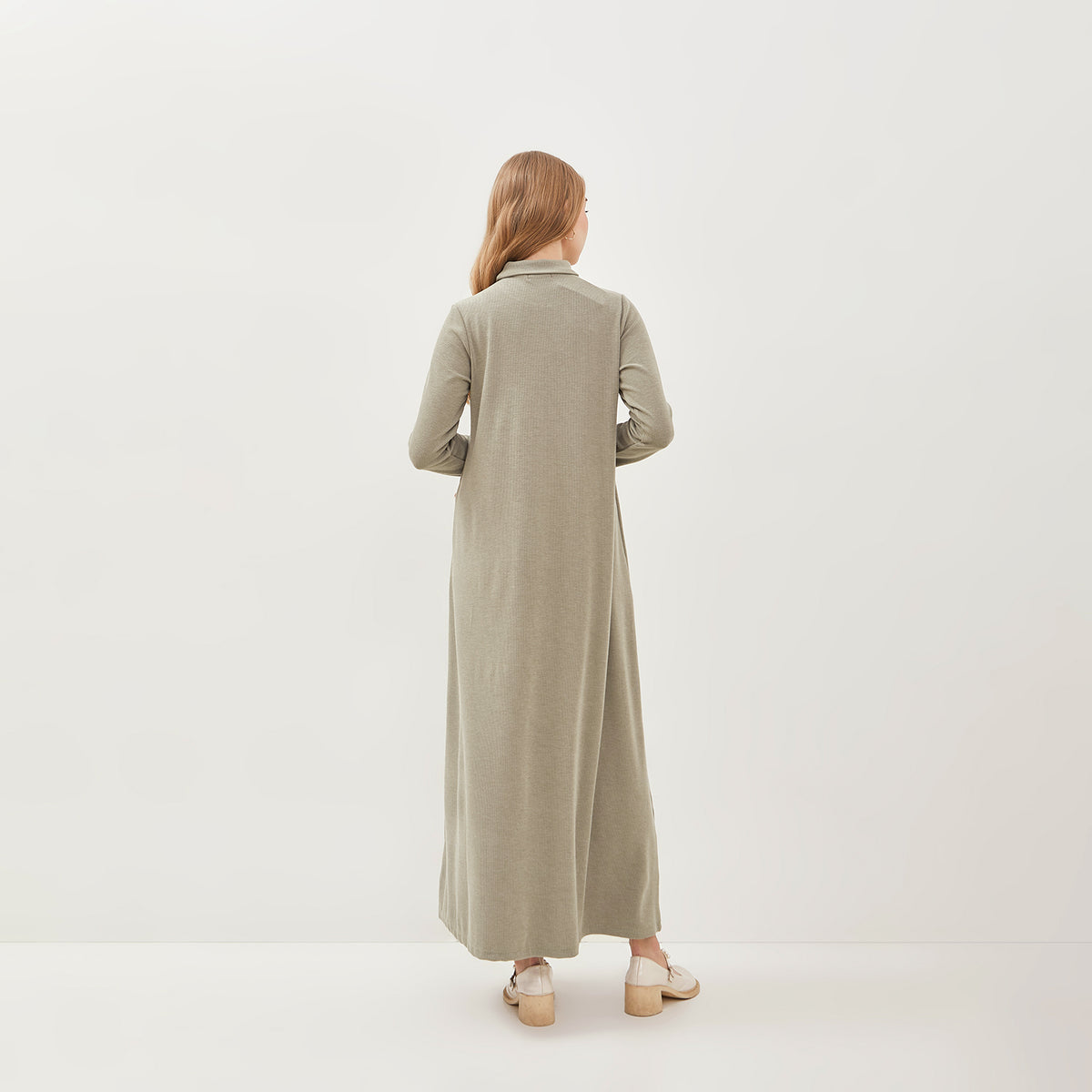 SIMPLICITY Crinkle Layered Maxi Dress With Necklace main image 0