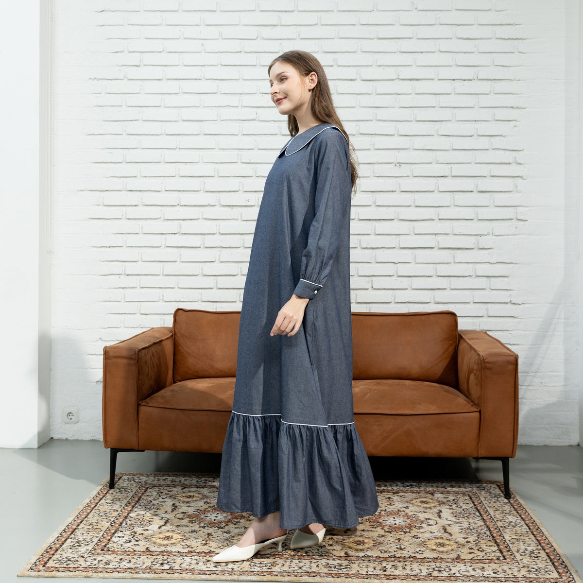 GRAPHIS Collared Denim Look Maxi Dress – www.simplicity.co.id
