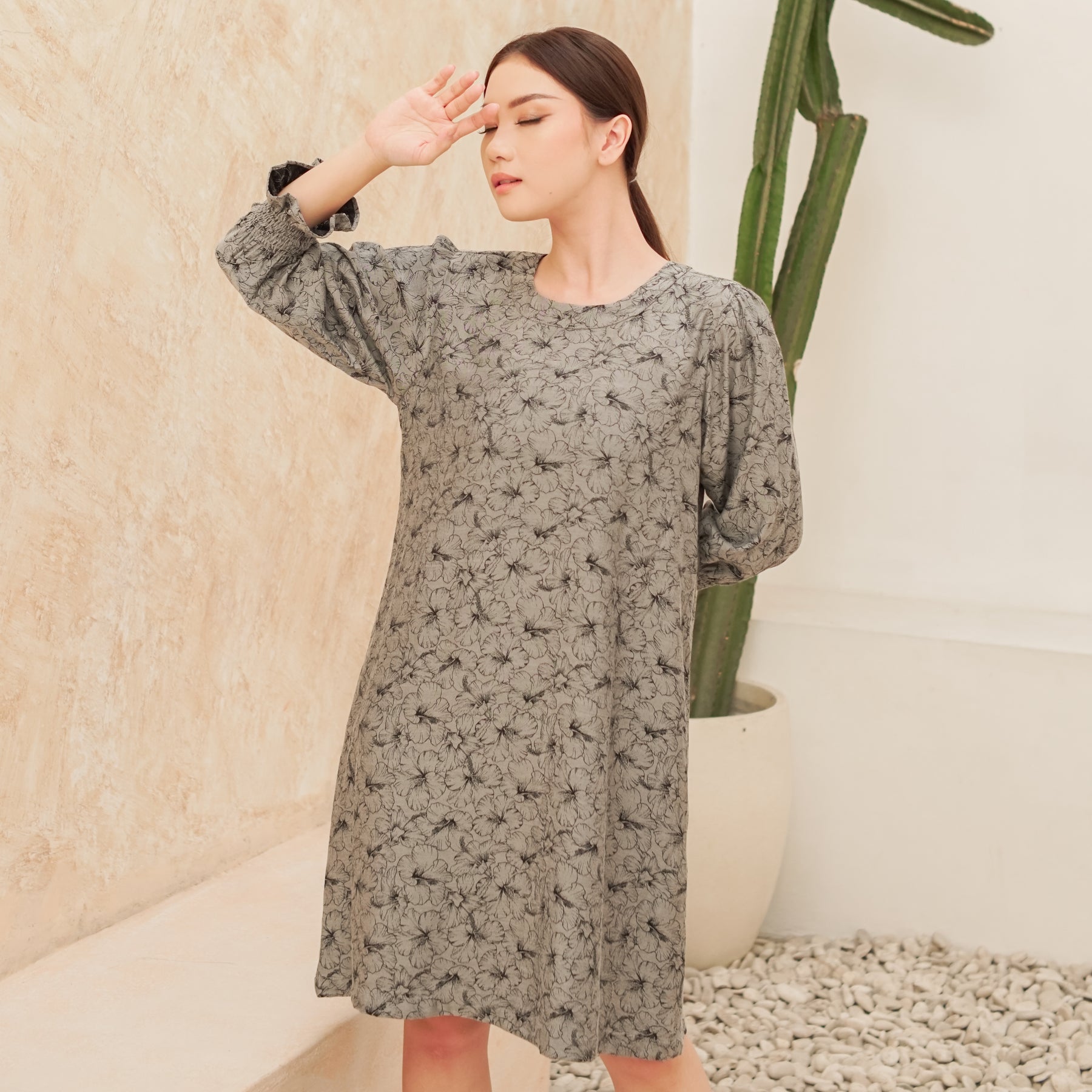 Mini Simplicity SIMPLICITY Floral Jacquard Mini Dress – www.simplicity.co.id
