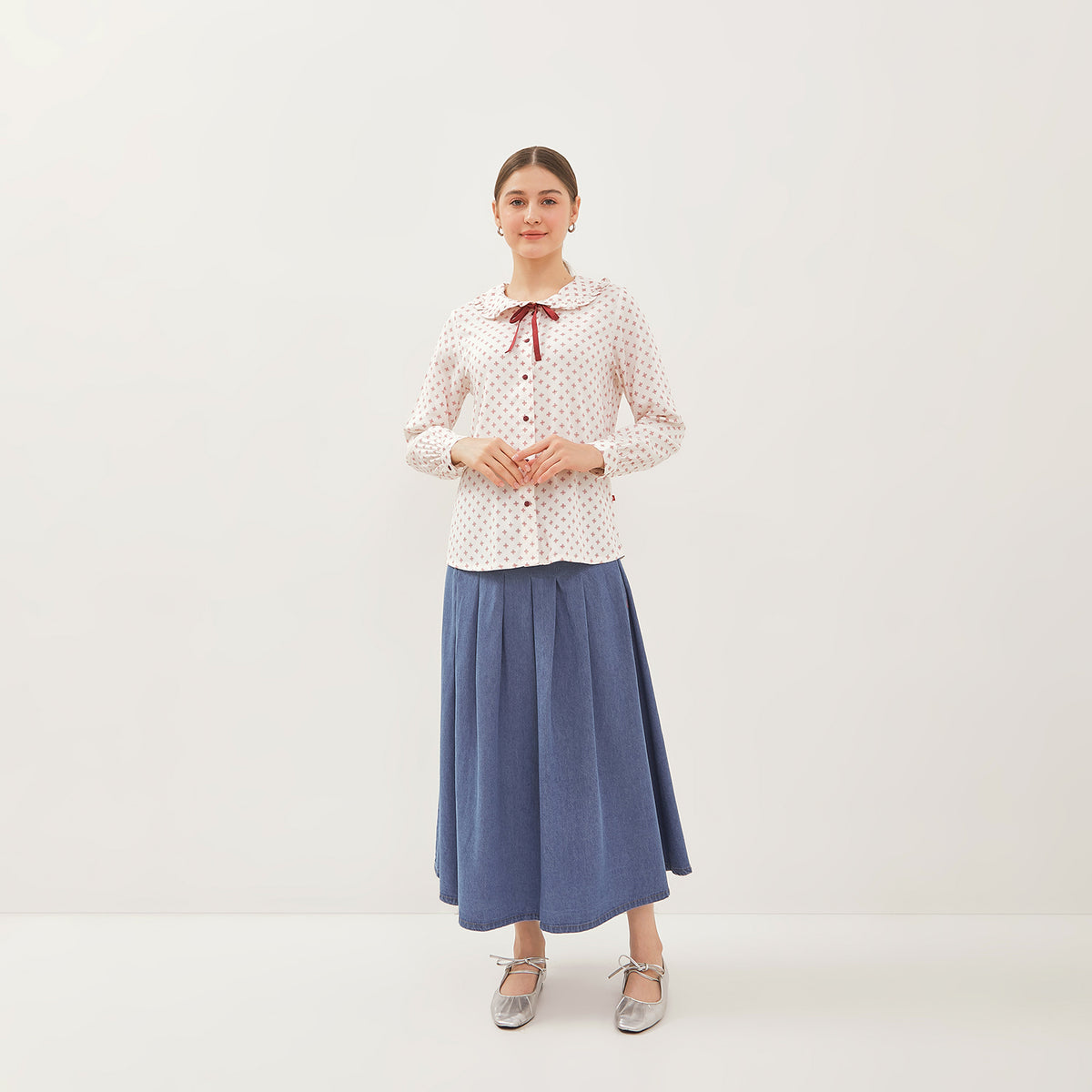 GRAPHIS Ruffle Collar Ribbon Shirt – www.simplicity.co.id